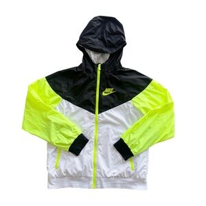 Hanna Andersson Windbreaker size Large